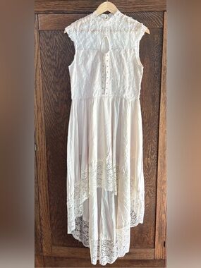 Oyrosy Large White Lace High-Low Maxi Dress